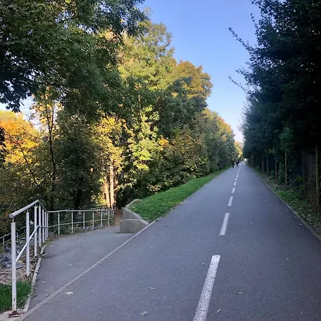 Terrace Near Centre, Parking, River Park *