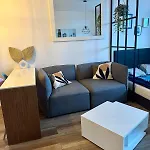 Terrace Near Centre, Parking, River Park Apartment Prague