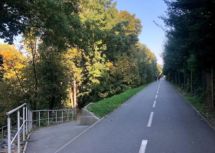 Terrace Near Centre, Parking, River Park *